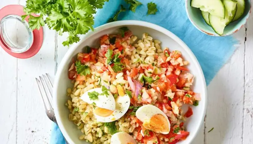 Recettes de salade de blé délicieuses pour un repas équilibré et sain