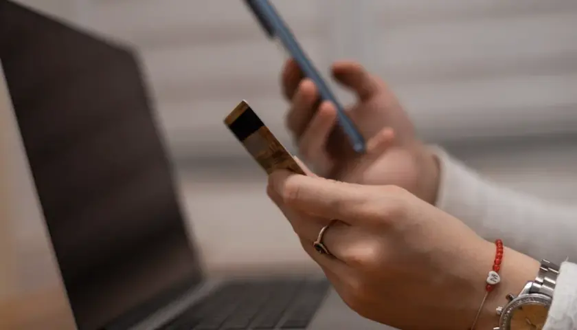 Metody płatności dla użytkowników serwisów online: Przelewy24, Blik i opcje kryptowalutowe