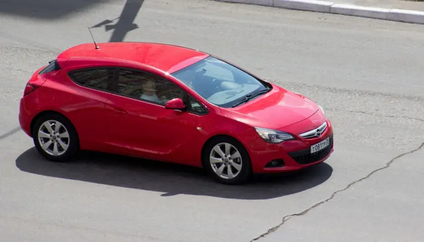 Dobre auto do 15 tys. zł: Najlepsze Samochody w Tym Budżecie
