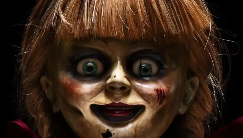 Annabelle horror: mroczne tajemnice lalki, które przerażają widzów