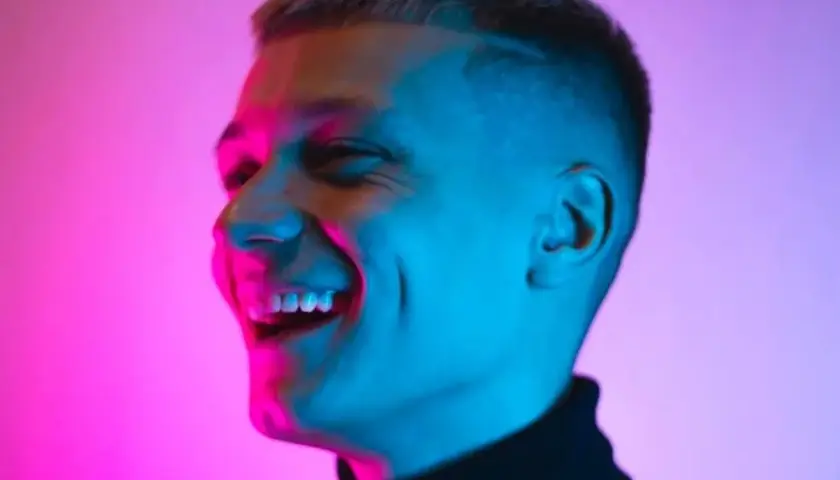 Ile lat ma Przemek Pro? Zaskakujący wiek YouTubera