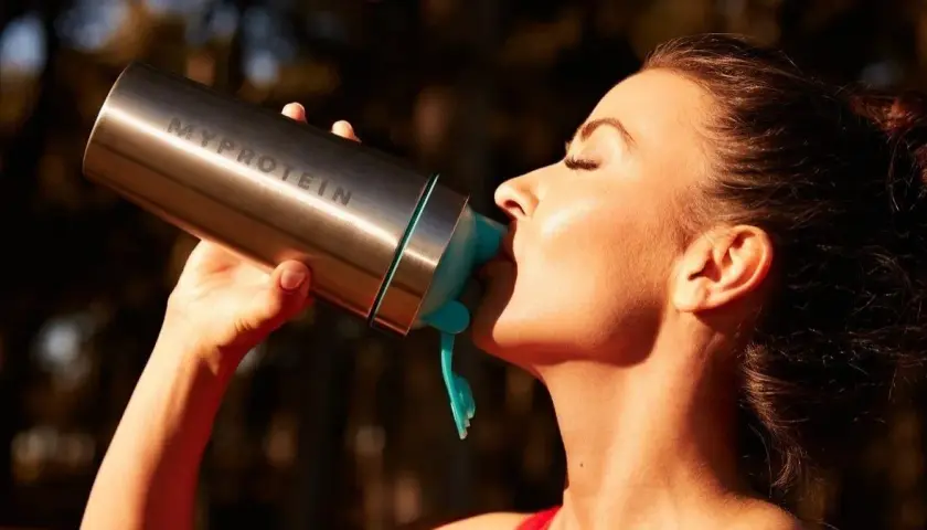 Desayunar batido de proteínas: recetas irresistibles y beneficios nutricionales