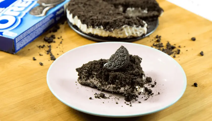 Prosty i pyszny przepis na ciasto oreo fit - zdrowa wersja domowego deseru