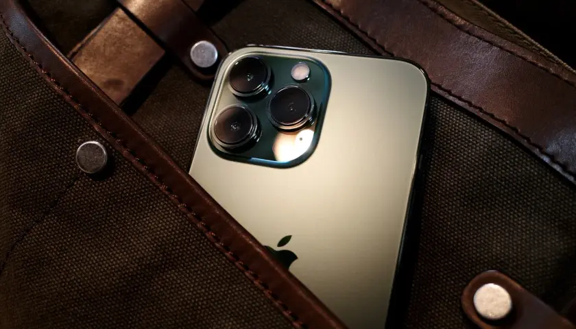 Jak wypada używany iPhone 16 Pro Max po procesie regeneracji?