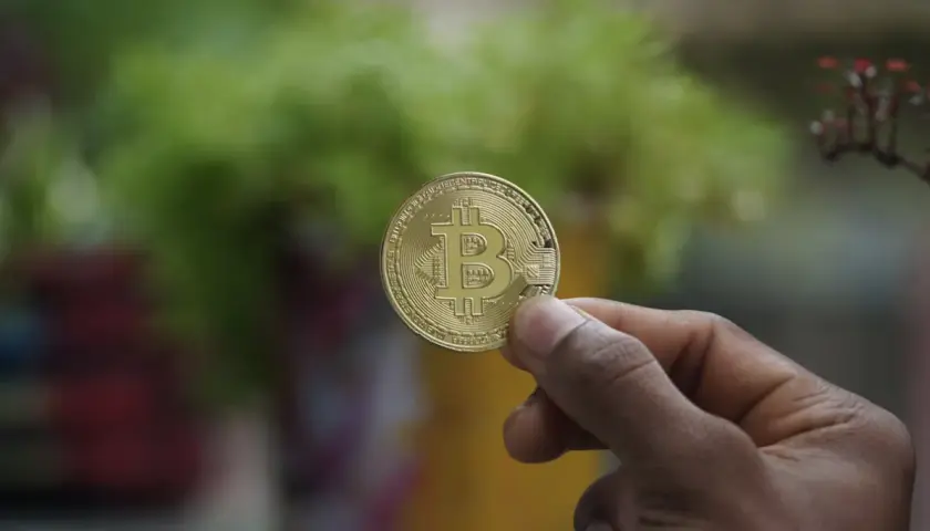Zabawne tokeny, poważne pieniądze - jak memecoiny stały się globalnym fenomenem