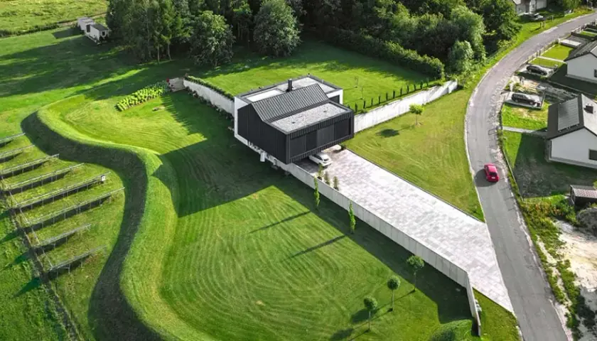 Ile trwa przekształcenie działki rolnej na budowlaną - poradnik krok po kroku
