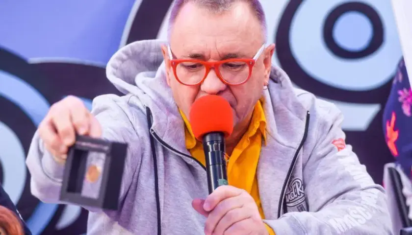 Jak kupić serduszko WOŚP - uniknij błędów podczas aukcji