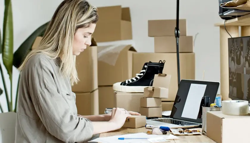 Jak rozpocząć sprzedaż produktów na Amazon? Praktyczny przewodnik dla początkujących sprzedawców