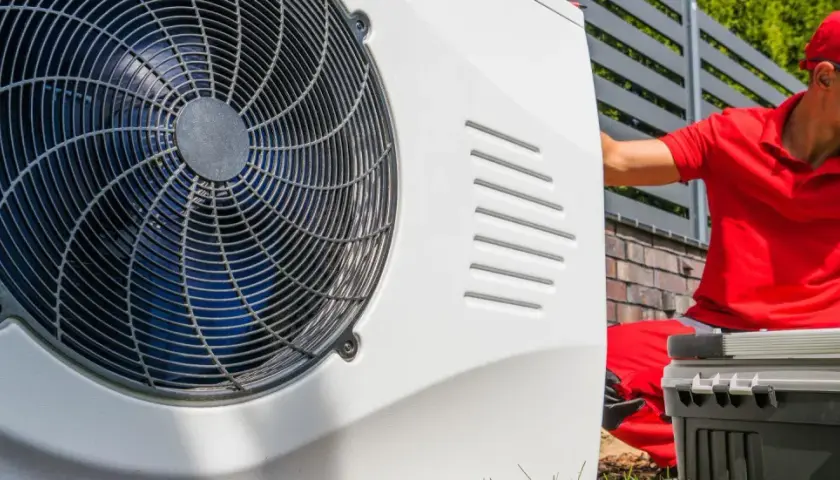 Piec elektrodowy czy pompa ciepła – który wybór pozwoli zaoszczędzić?