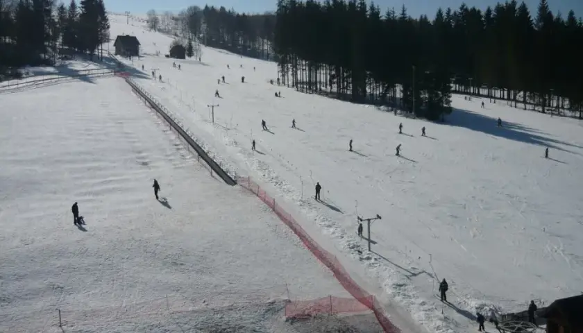 Do kiedy są otwarte stoki narciarskie? Sprawdź terminy zamknięcia