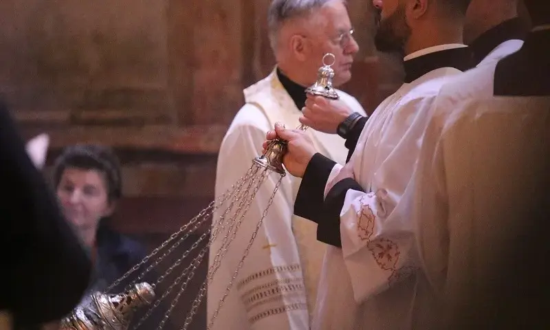 Ile trwa msza wieczerzy pańskiej? Zaskakujące fakty o czasie trwania