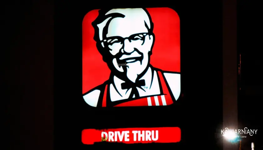 Czy KFC jest otwarte w Wielkanoc? Sprawdź godziny otwarcia!