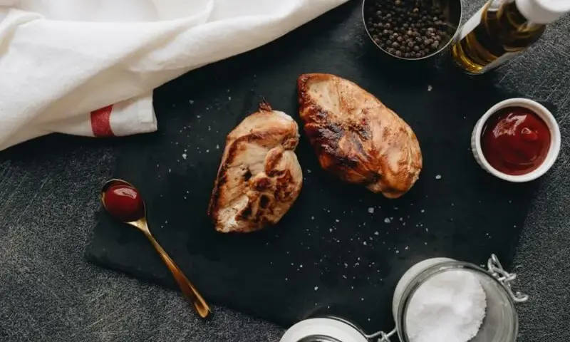 Najlepsze sosy do fileta z kurczaka - 5 przepisów i porady