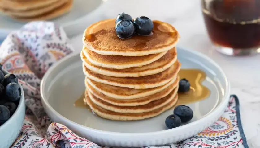 Jak zrobić pyszne pancakes: przepis na idealne naleśniki amerykańskie