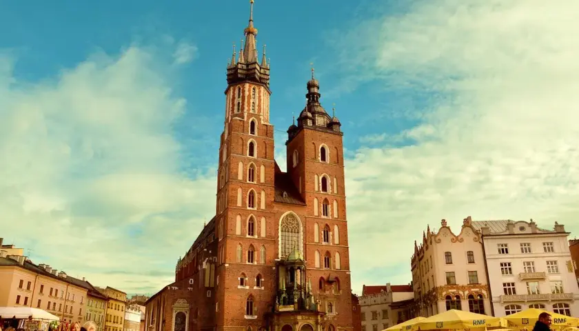 Fascynujące ciekawostki o Krakowie dla dzieci - 10 historii i legend