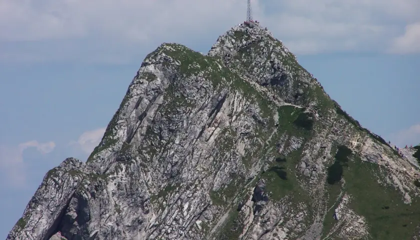 Co to jest Giewont? Odkryj jego znaczenie i fascynującą historię