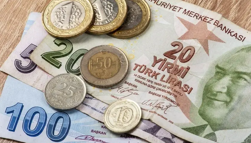 Jaka waluta obowiązuje w Turcji? Wszystko o lirze tureckiej i wymianie