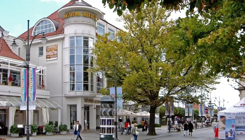 Sopot muzeum sztuki - odkryj fascynujące wystawy i atrakcje
