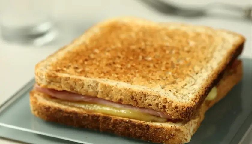 Ingrédients essentiels pour un croque monsieur savoureux et réussi