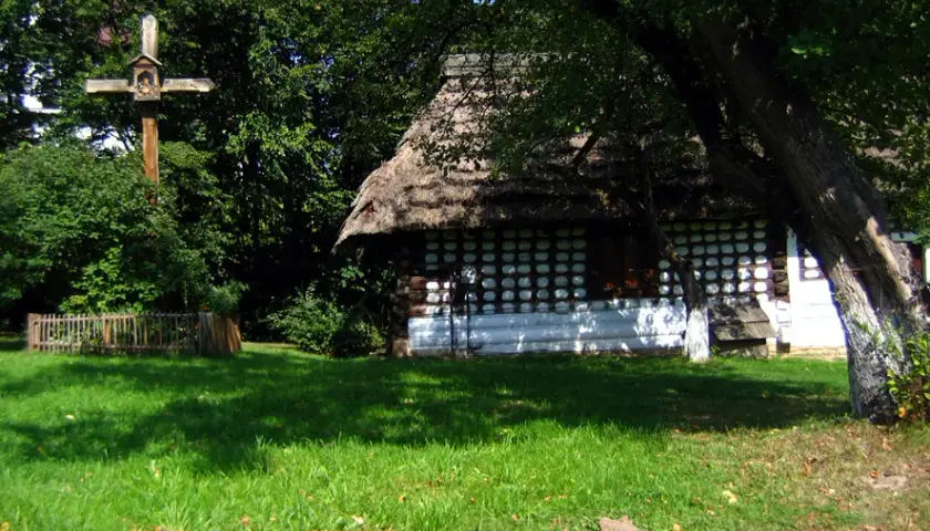 Szymbark skansen: Odkryj fascynującą historię i unikalne eksponaty