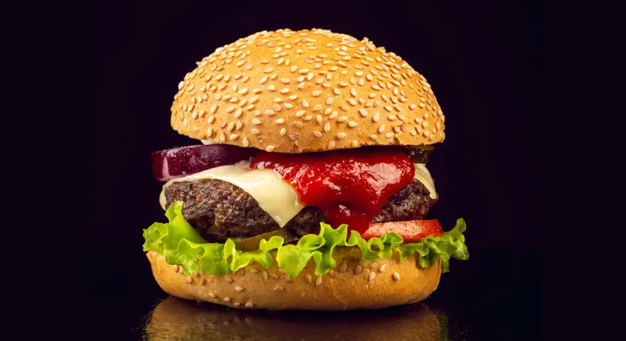 Jak idealnie podgrzewać bułki do hamburgerów, aby były chrupiące