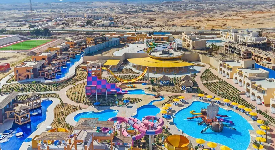 W Marsa Alam uważać na słońce i upał, ale ten aquapark z mnóstwem zjeżdżalni i basenów to świetna zabawa!