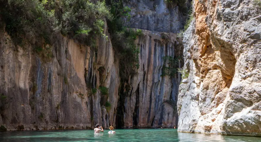 Montanejos: Fuente de los Baños y Aguas Termales. ¿Cómo Disfrutar?