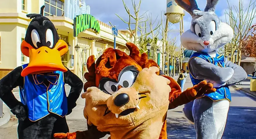 Parque Warner Madrid: Planifica tu visita inolvidable y ahorra