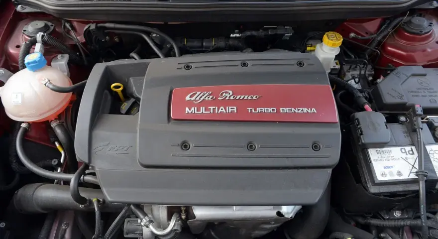 Alfa Romeo Giulietta: Jaki silnik wybrać? Poradnik eksperta!