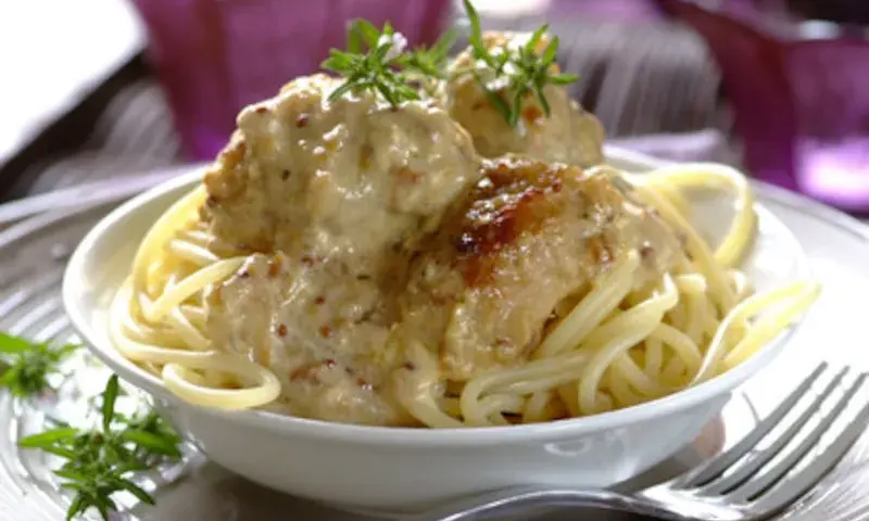 Spaghetti z klopsikami Ania gotuję – wyjątkowy przepis z bajki