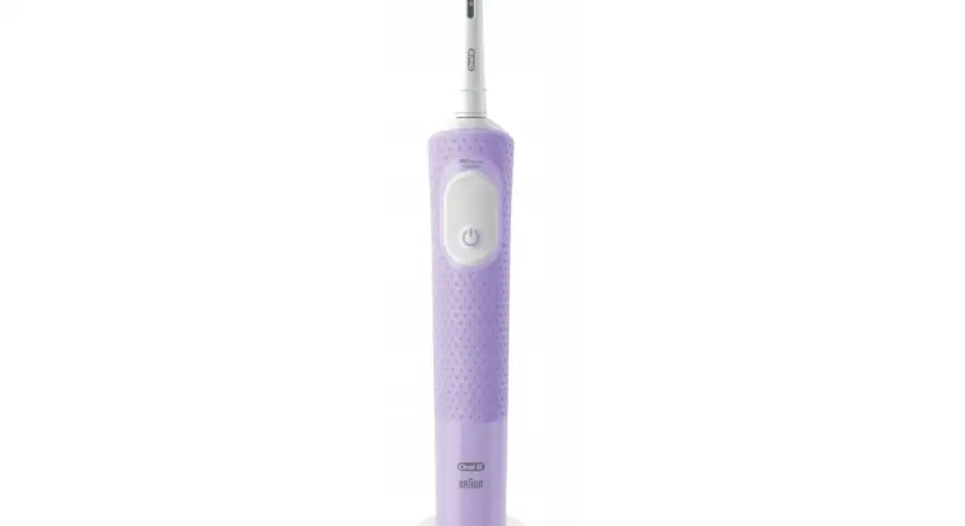 Fioletowa szczoteczka elektryczna Oral-B Pro Vitality z ładowarką. Zapewnia energię i witalność dla Twojego uśmiechu.