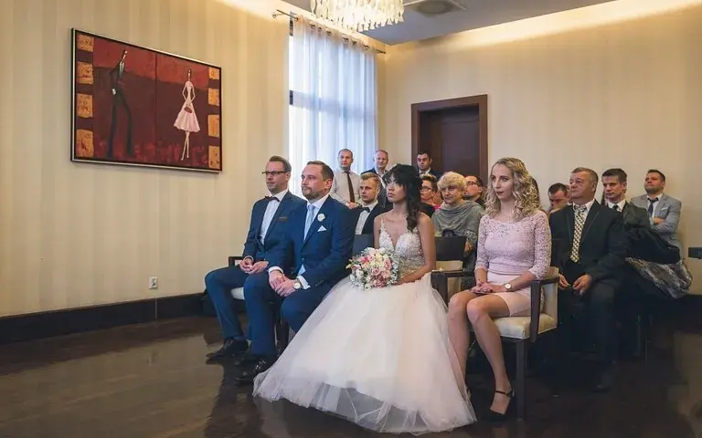 Urząd stanu cywilnego: jakie dokumenty do ślubu musisz mieć?