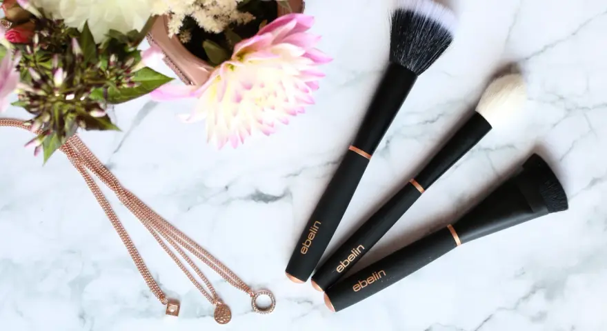 Make-up Pinselset DM: ebelin vs. Real Techniques Dein Guide
