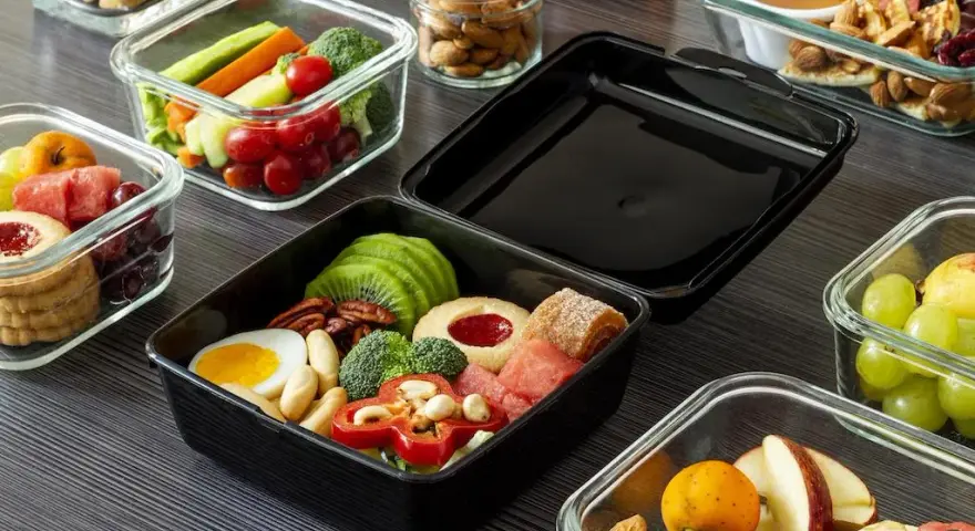 Jak jeść catering dietetyczny? Poradnik, by zobaczyć efekty!
