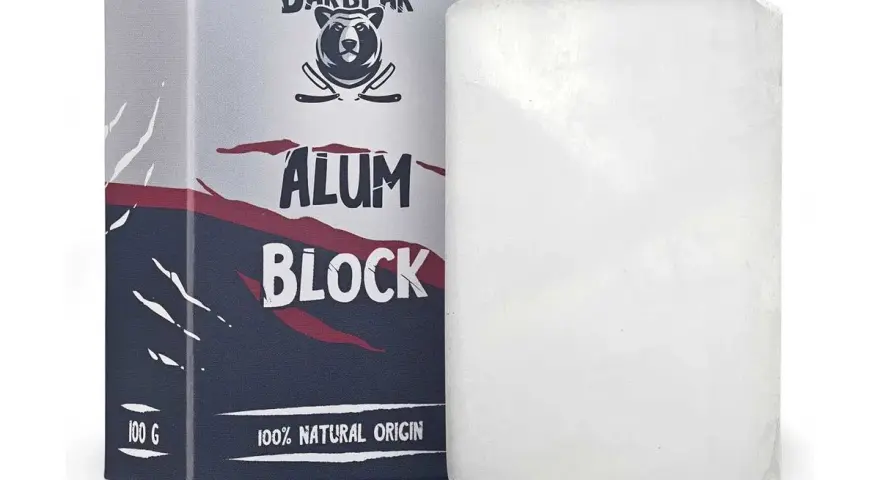 Bloque de piedra de alumbre de origen natural, ideal para el cuidado post-afeitado.