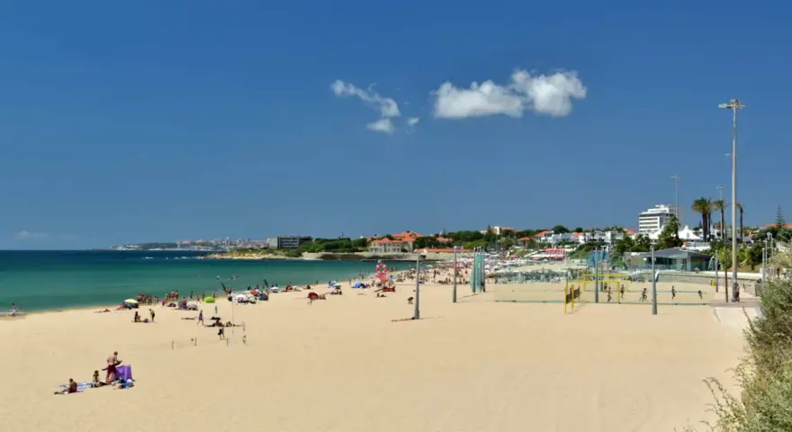 Spiagge vicino Lisbona: Guida completa per la tua vacanza perfetta