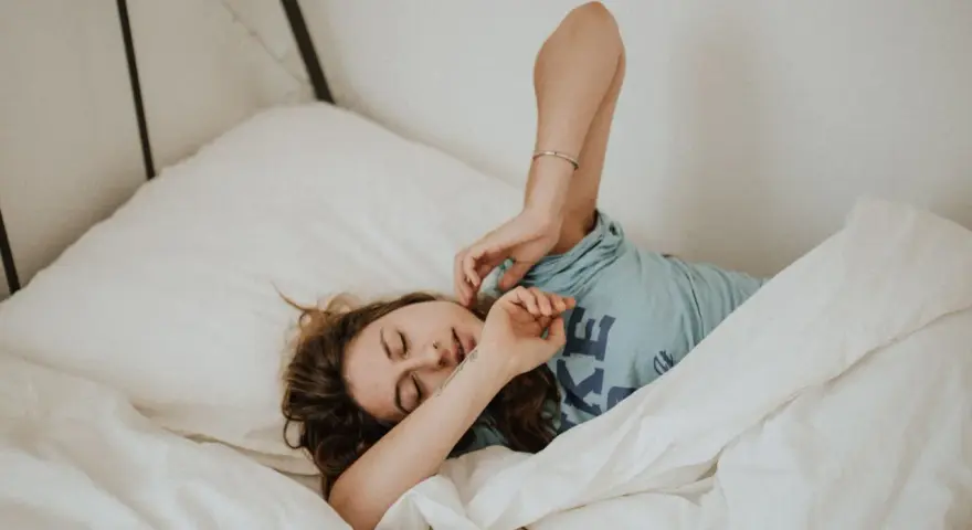 Niedobór witaminy B12 objawy psychiczne: nie bagatelizuj tych sygnałów