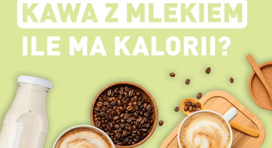 Kawa z mlekiem: ile ma kalorii? Na zdjęciu widzimy składniki do przygotowania pysznego napoju: ziarna kawy, mleko w butelce i dwie filiżanki kawy z pianką.