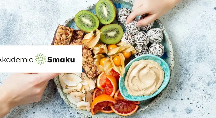 Jakie przekąski nie tuczą? 10 zdrowych opcji na każdą porę dnia