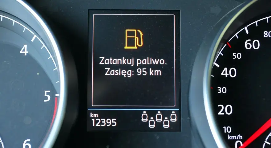 Zasięg: 95 km. Diesel na rezerwie, czas na tankowanie!