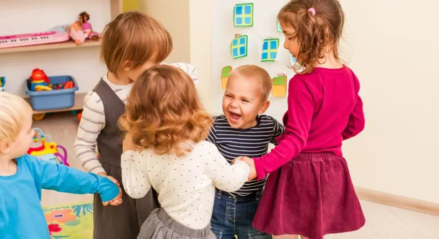 Przedszkole placówką oświatową: Co to znaczy dla Twojego dziecka?