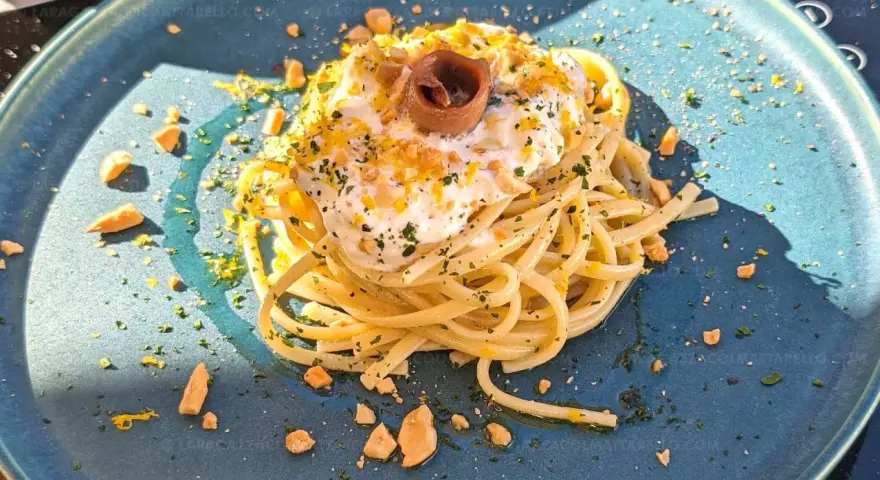 ¿Pasta con Anchoas Perfecta? Receta Italiana y Secretos de Chef