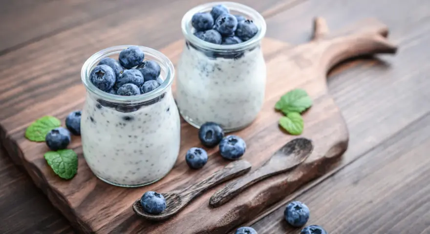 Ile kalorii ma pudding chia? Zaskakujące różnice w kaloryczności