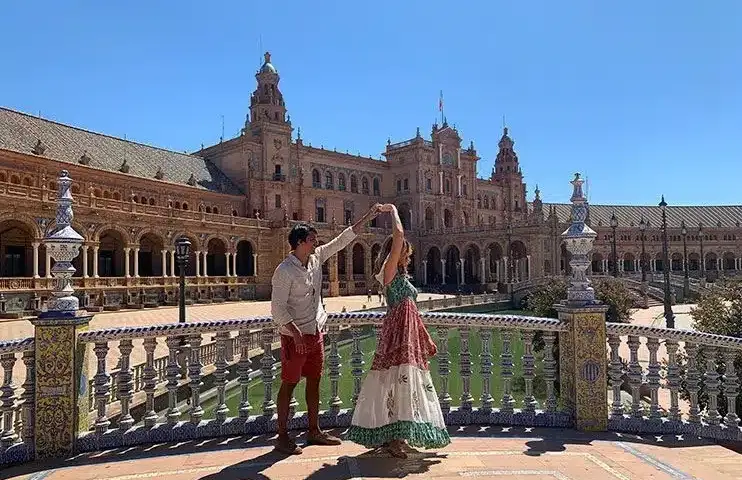 Los lugares que no puedes dejar de visitar en Sevilla para disfrutar