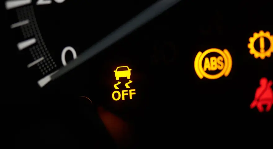 Dashboard lights show the ESC system is OFF, alongside ABS and seatbelt warnings.