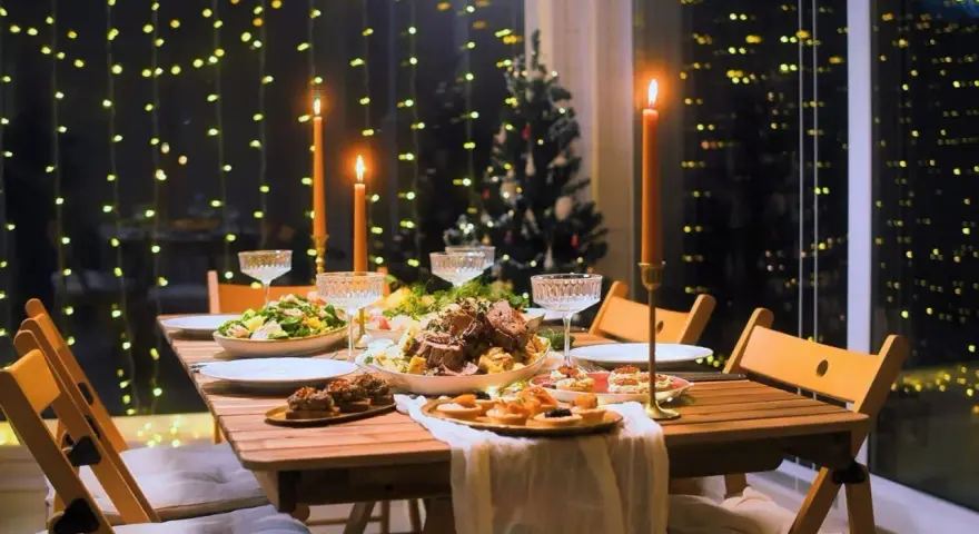Ile kosztuje catering na wigilię? Ceny, które mogą Cię zaskoczyć