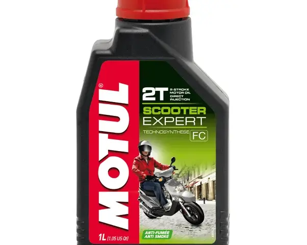 Motul Scooter Expert 2T: Opinie, skład, porównanie. Czy warto?