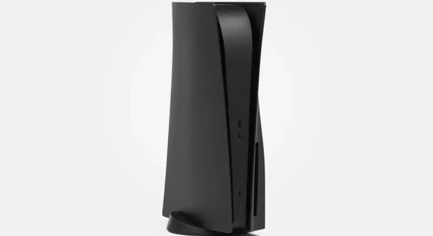 Consola PlayStation 5 con carcasa negra, elegante y moderna, lista para sumergirte en tus juegos favoritos.