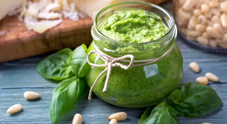 El Secreto del Pesto Perfecto: Receta y Trucos para un Sabor Único