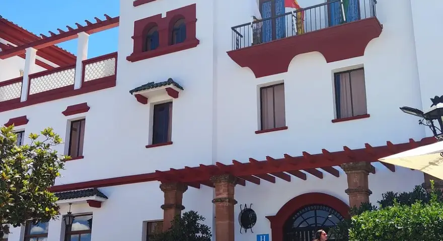Hotel Balneario Marmolejo: ¿El secreto de sus aguas y tu bienestar?